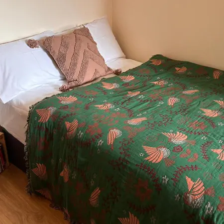 Spacious 2 Bedroom Near Croke Park With Outdoor Patio Apartment *